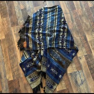 kiboots brand Poncho - one size